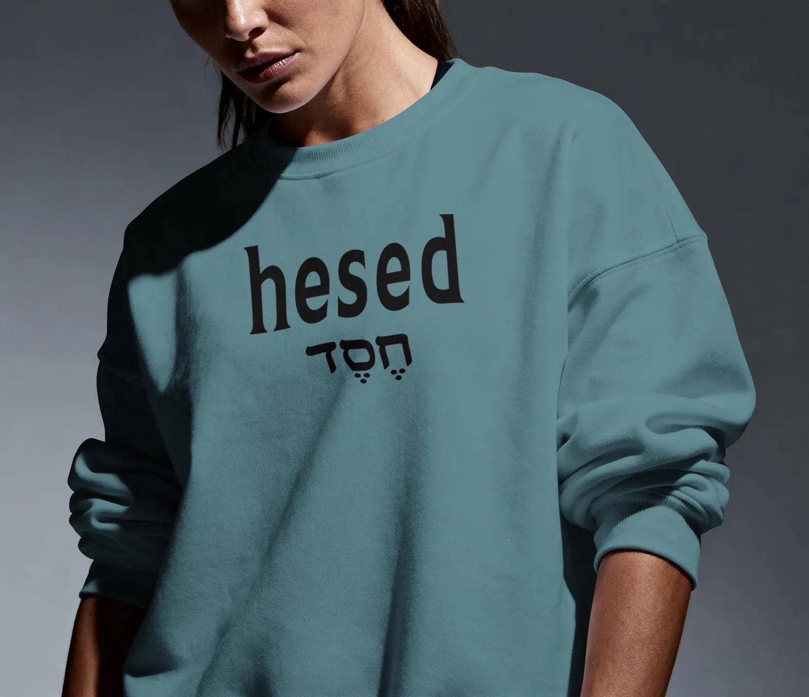 Hesed Crewneck