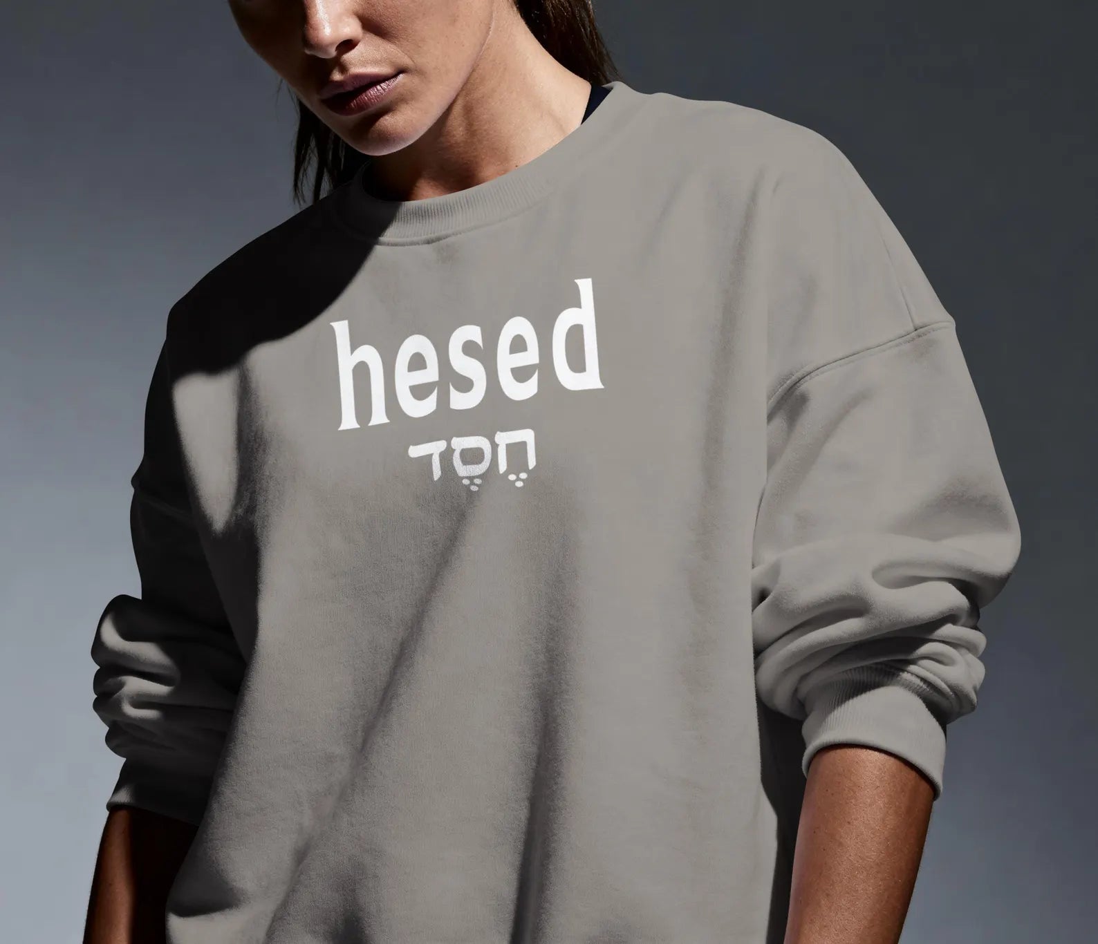 Hesed Crewneck