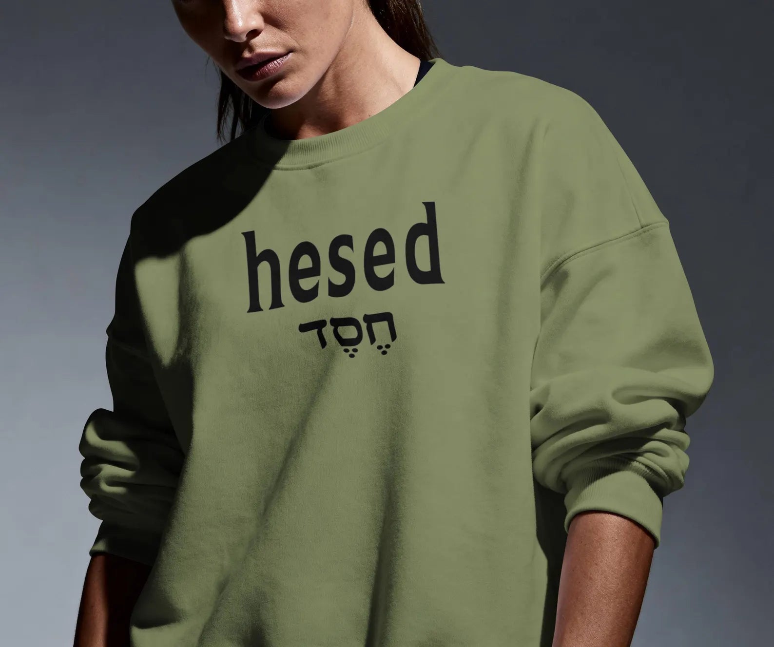 Hesed Crewneck