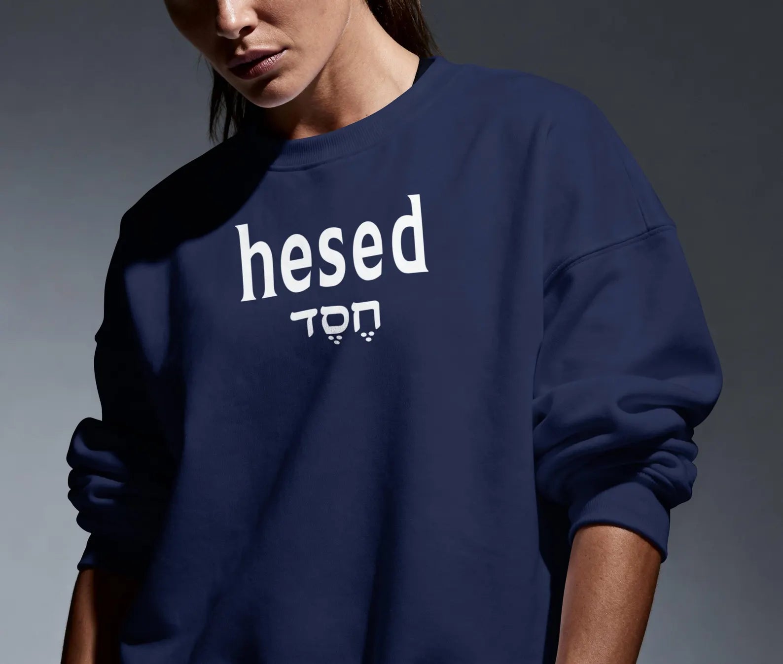 Hesed Crewneck