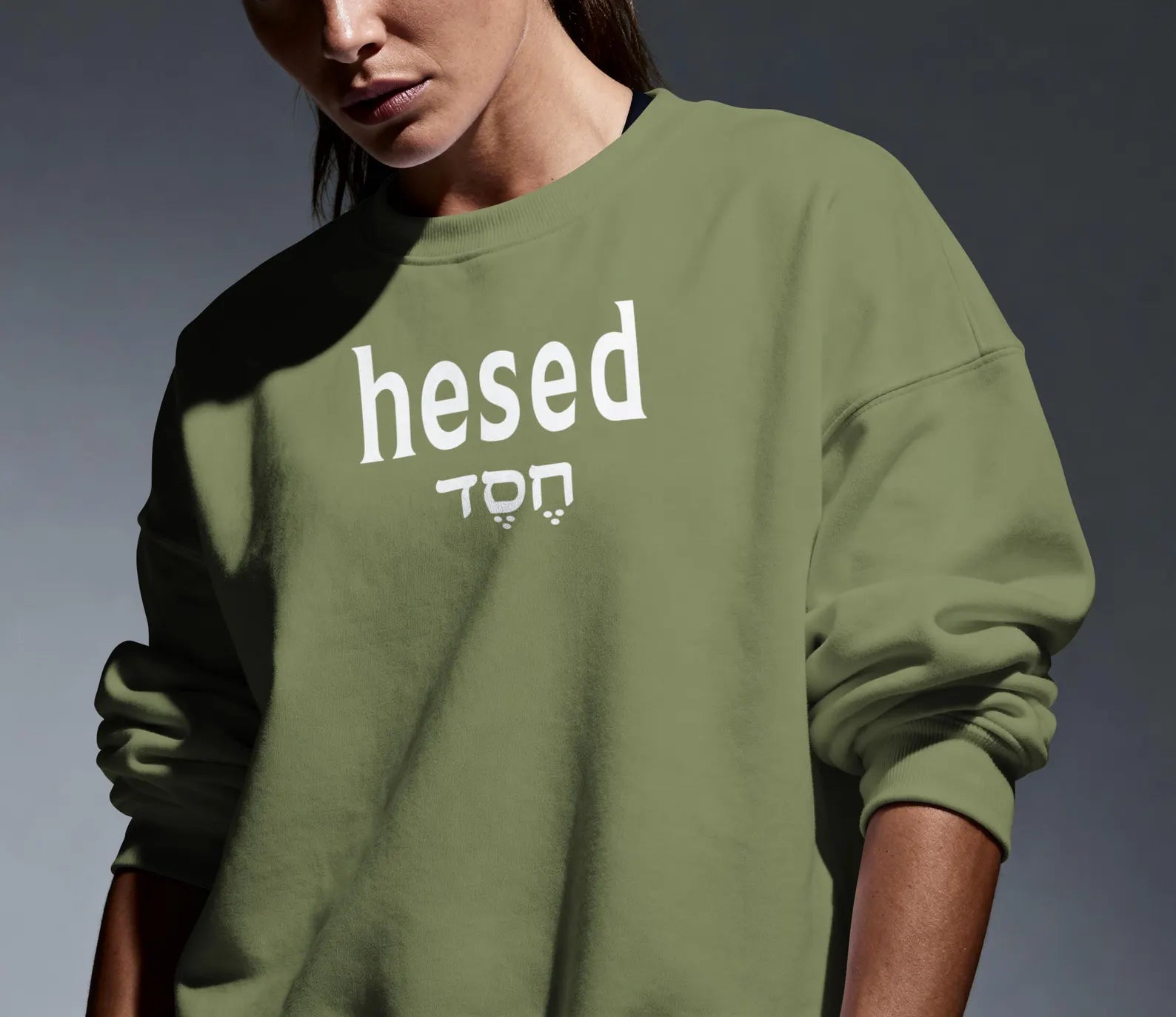 Hesed Crewneck