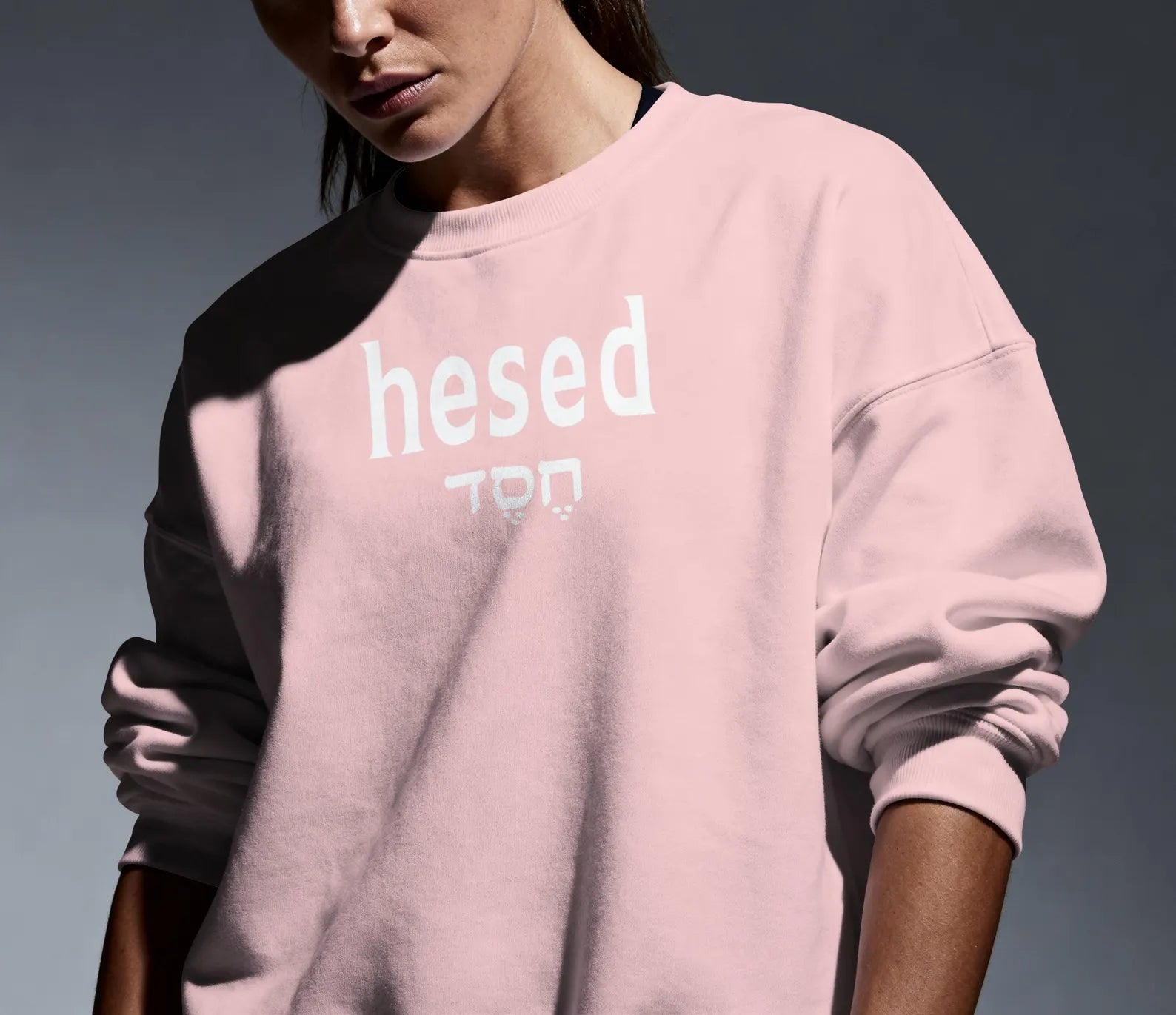 Hesed Crewneck