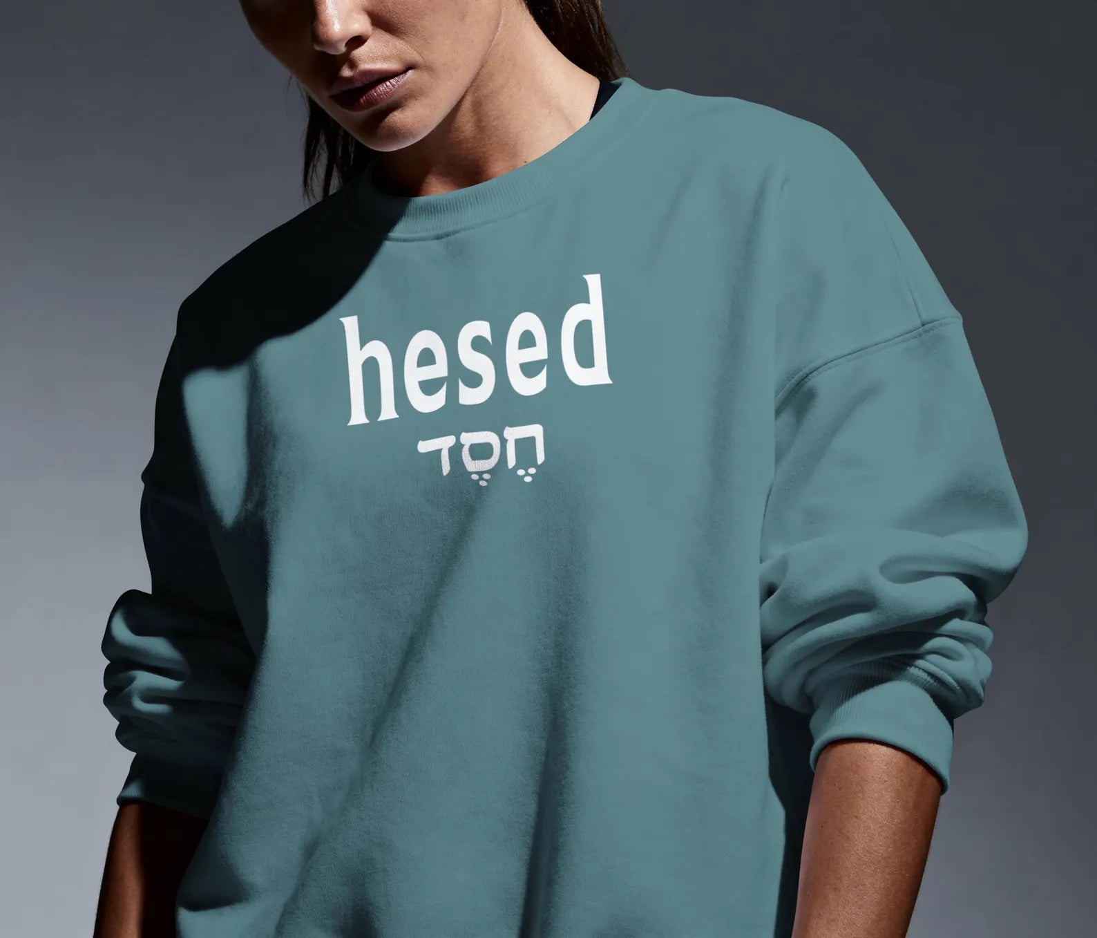 Hesed Crewneck