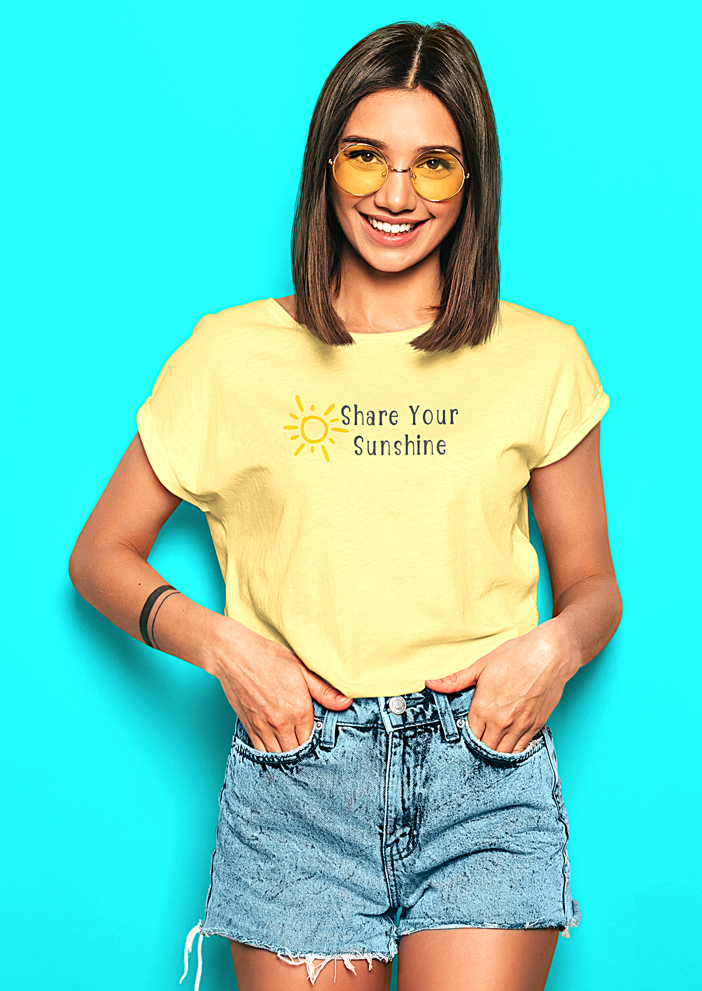 'Share your Sunshine' Crewneck T-shirt